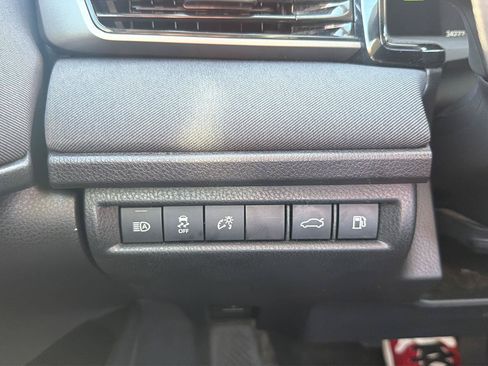 Used 2025 Toyota Camry LE FWD image 20