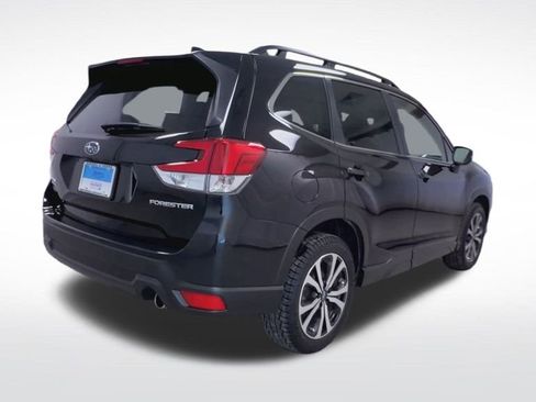 Used 2024 Subaru Forester Limited image 8