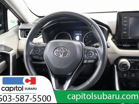 Used 2022 Toyota RAV4 XLE Premium AWD/4WD image 16