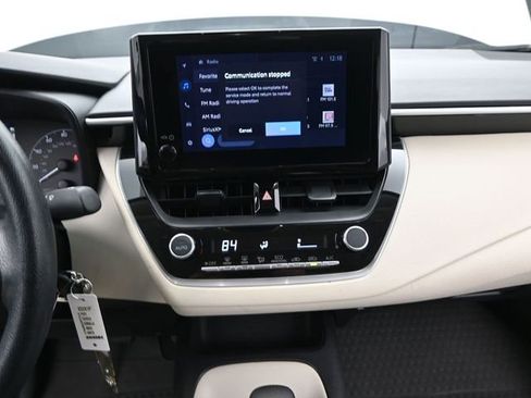 Used 2025 Toyota Corolla LE image 8