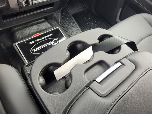 New 2026 RAM 3500 Tradesman w/ Chrome Appearance Group image 27