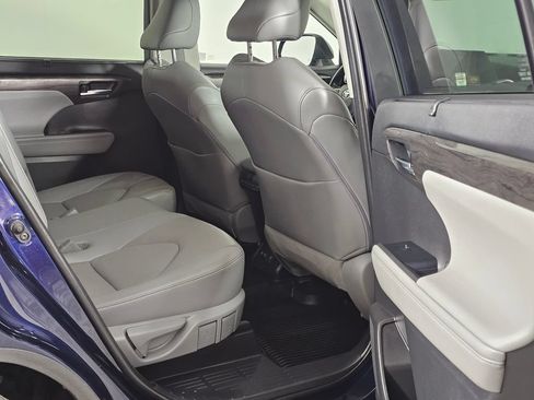 Used 2020 Toyota Highlander Limited AWD/4WD image 13