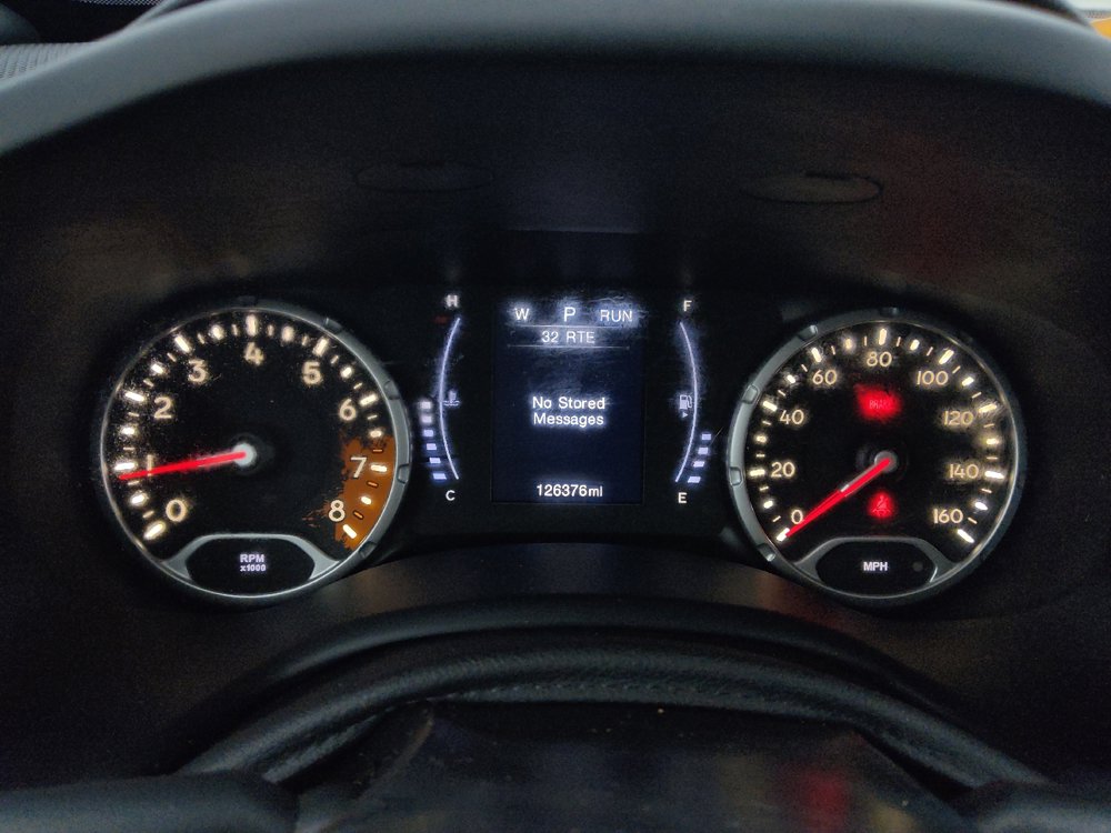 Used 2018 Jeep Renegade Altitude AWD/4WD image 23
