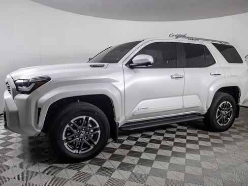Used 2026 Toyota 4Runner Limited AWD/4WD image 9
