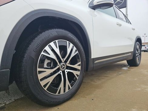 Certified 2025 Mercedes-Benz GLA 250 4MATIC image 5