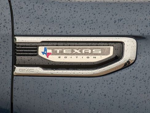 Used 2020 GMC Sierra 1500 SLT RWD image 10