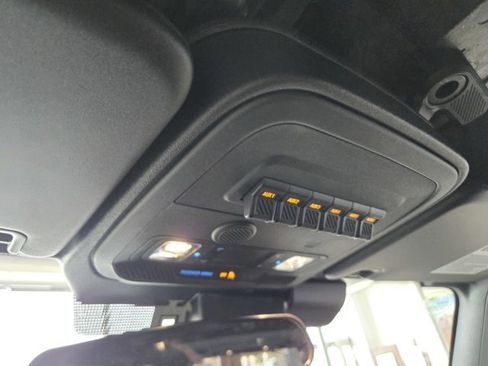 New 2025 Ford Bronco Badlands w/ Sasquatch Package image 10