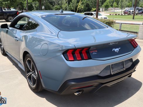 Certified 2025 Ford Mustang Coupe RWD image 6
