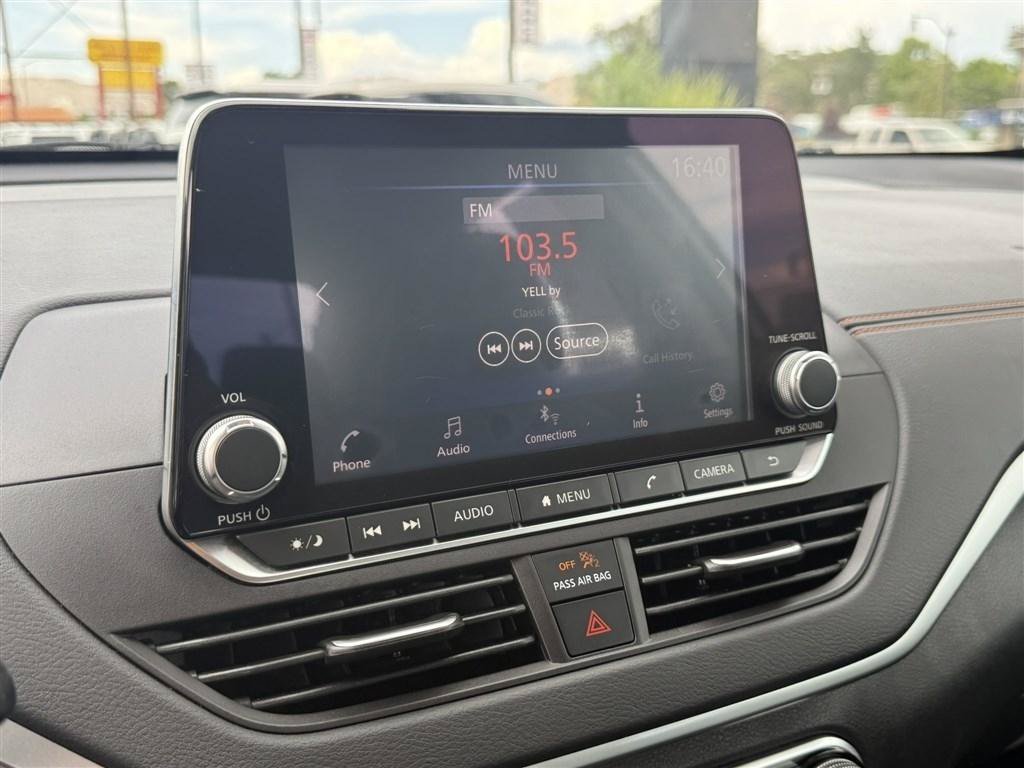 Used 2021 Nissan Altima 2.5 SR FWD image 21