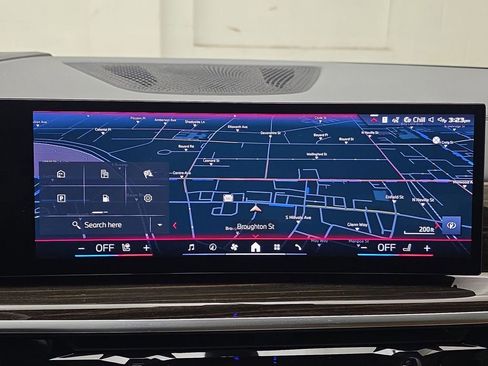 Certified 2024 BMW X5 M60i w/ Executive Package image 19