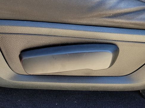 Used 2019 RAM 1500 Express w/ Express Value Package image 13