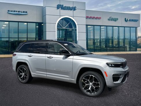 New 2025 Jeep Grand Cherokee Summit image 1