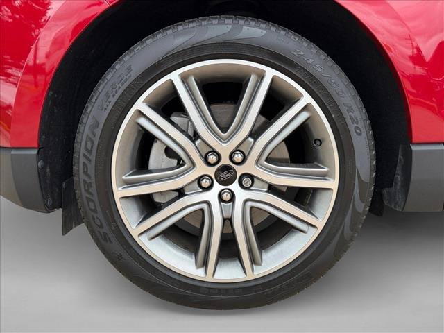 Used 2023 Ford Edge Titanium AWD/4WD image 23