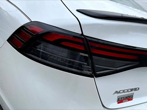 Used 2023 Honda Accord Sport image 28