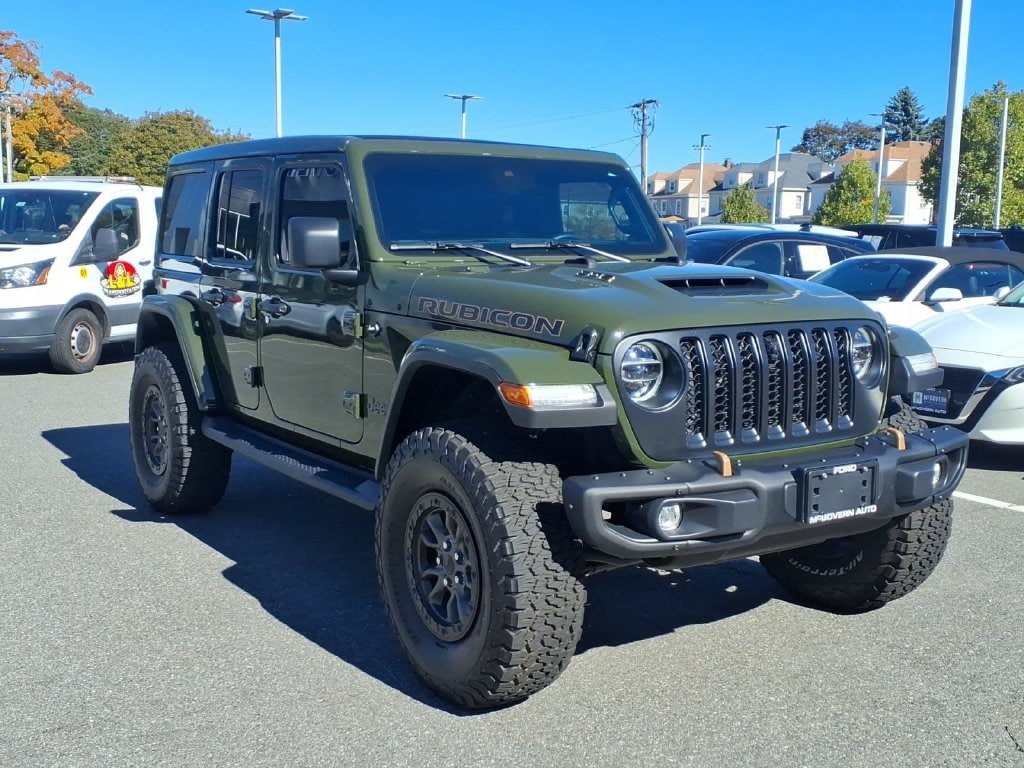 Used 2022 Jeep Wrangler Unlimited Rubicon w/ Trailer Tow Package AWD/4WD image 4