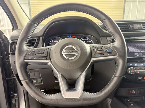 Used 2022 Nissan Rogue Sport SL w/ Premium Package AWD/4WD image 18