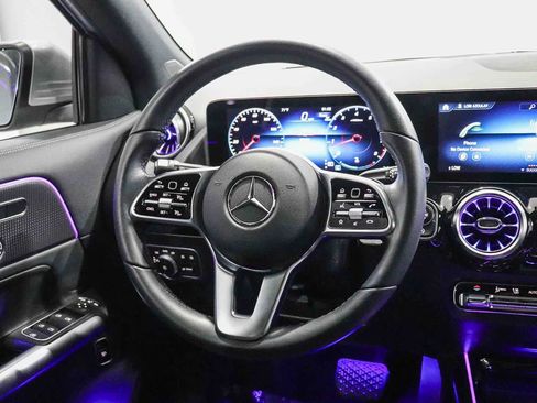 Used 2023 Mercedes-Benz GLA 250 image 16