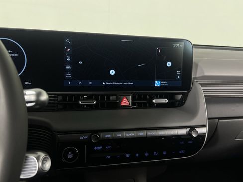 Used 2025 Hyundai Ioniq 5 SEL image 18