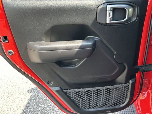 Used 2021 Jeep Wrangler Unlimited Sport S image 22