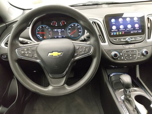 Used 2024 Chevrolet Malibu LT FWD image 22