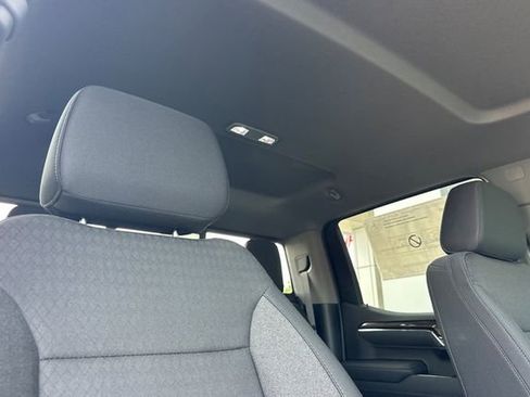 New 2026 Chevrolet Silverado 1500 LT w/ Z71 Off-Road Package image 21