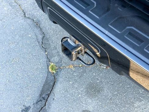 Used 2022 Toyota 4Runner SR5 Premium image 10