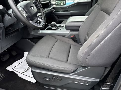 Used 2025 Ford F150 XLT w/ Equipment Group 302A MID image 12