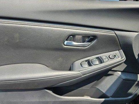 Certified 2025 Nissan Sentra SV w/ All-Weather Package FWD image 17