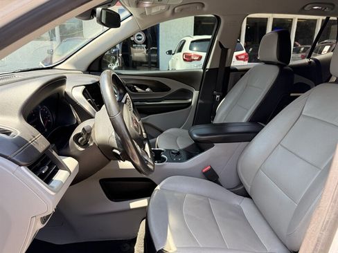 Used 2021 GMC Terrain SLT FWD image 9