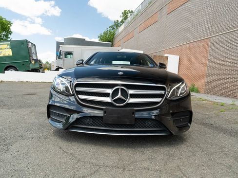 Used 2019 Mercedes-Benz E 300 w/ Premium 1 Package image 8
