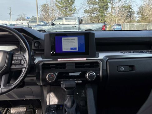 Used 2025 Toyota Tacoma SR5 image 13