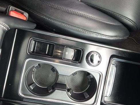 Used 2022 Lincoln Corsair Reserve w/ Equipment Group 201A image 16