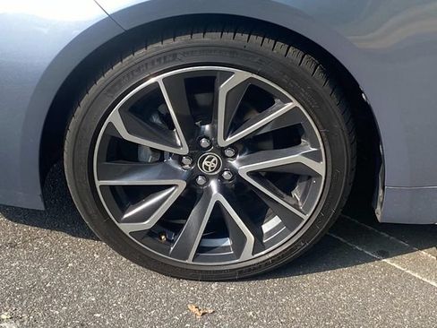 Used 2022 Toyota Corolla SE FWD image 6