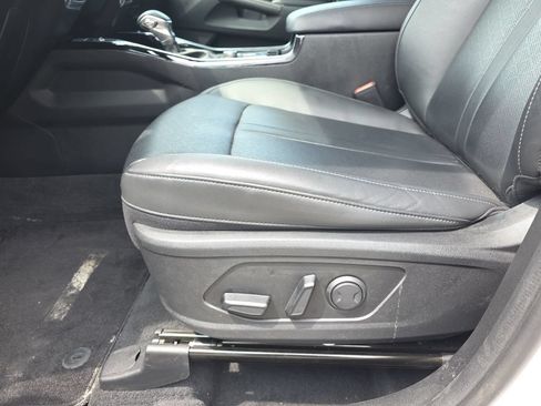 Used 2023 Kia Sorento SX AWD/4WD image 33
