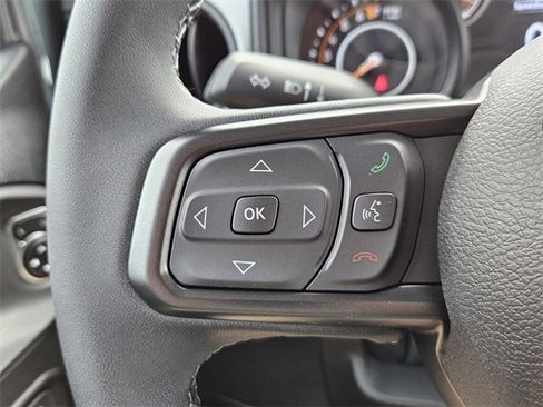 New 2025 Jeep Gladiator Sport image 12