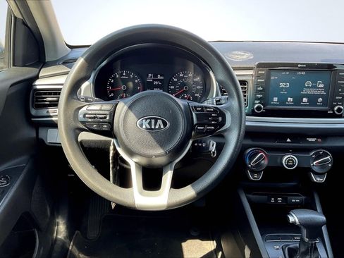 Used 2019 Kia Rio S image 5