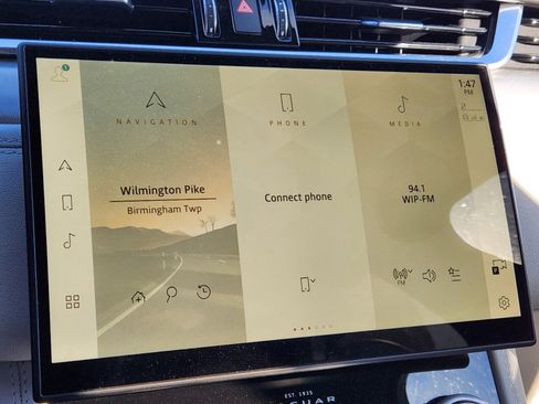 Certified 2024 Jaguar F-PACE R-Dynamic S image 20