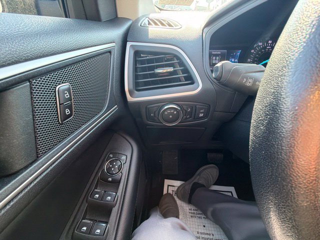 Used 2022 Ford Edge SEL w/ Convenience Package AWD/4WD image 27