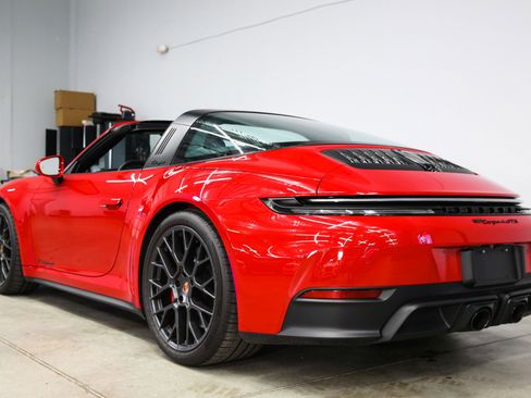 Used 2026 Porsche 911 Targa 4 GTS AWD/4WD image 7
