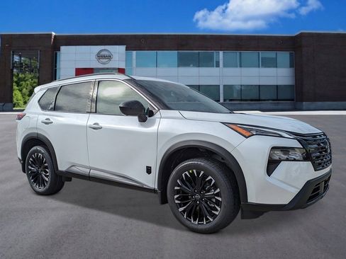 New 2026 Nissan Rogue SV FWD image 7