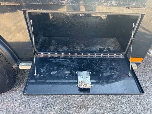 Used 2013 Chevrolet Silverado 3500 W/T image 18