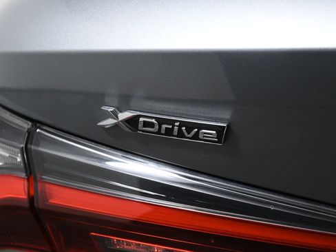 Certified 2023 BMW 430i xDrive Convertible w/ Convenience Package image 44