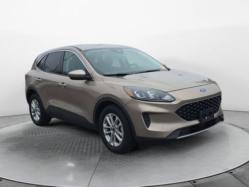 Used 2021 Ford Escape SE image 7