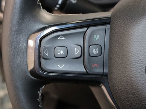 Used 2024 RAM 2500 Limited image 22