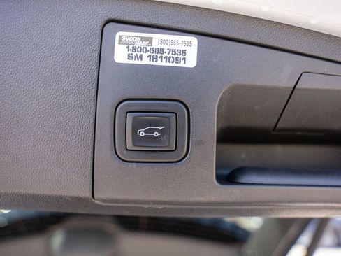 Used 2021 Cadillac XT4 Sport w/ Cold Weather Package image 11