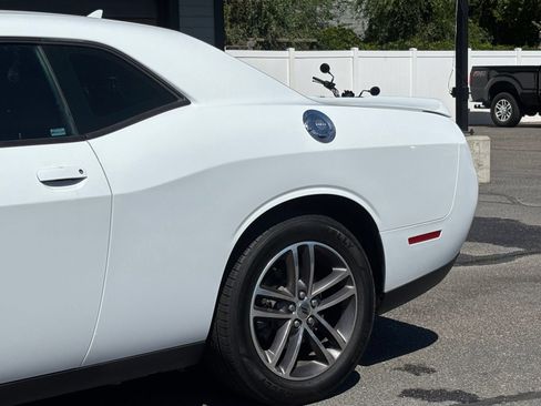 Used 2018 Dodge Challenger GT w/ Driver Convenience Group AWD/4WD image 7
