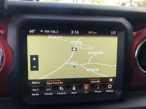 Used 2021 Jeep Wrangler Unlimited Rubicon w/ Xtreme Recon 35" Tire Package image 9