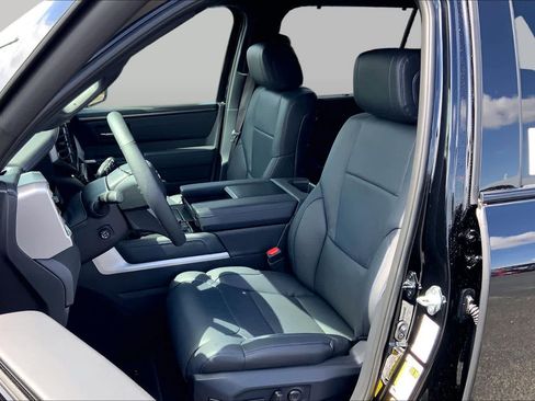 New 2026 Toyota Sequoia Platinum AWD/4WD image 9