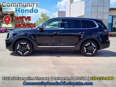 Used 2025 Kia Telluride S AWD/4WD image 4