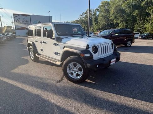 Used 2020 Jeep Wrangler Unlimited Sport S AWD/4WD image 2